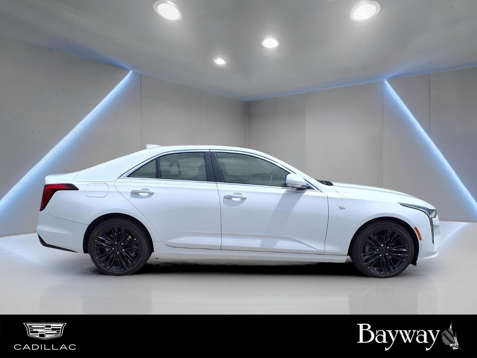 2023 Cadillac CT4 Premium Luxury
