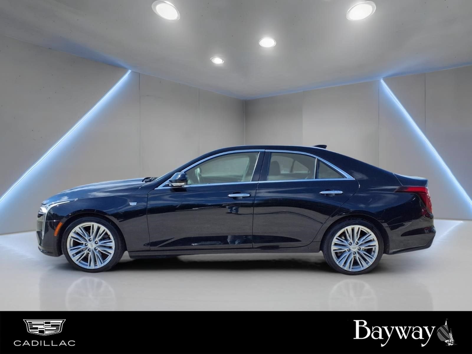 2023 Cadillac CT4 Premium Luxury