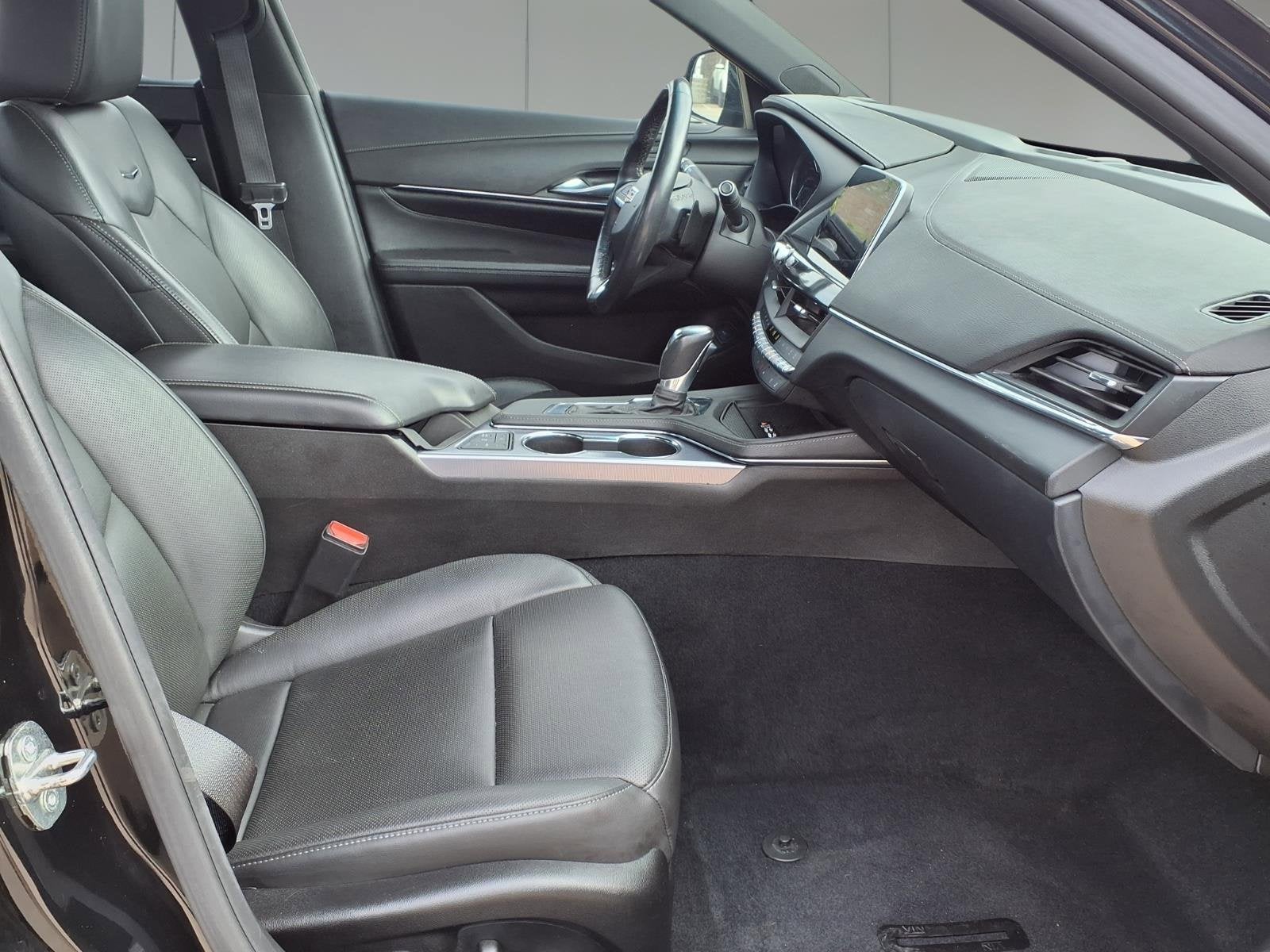 2024 Cadillac CT4 Premium Luxury