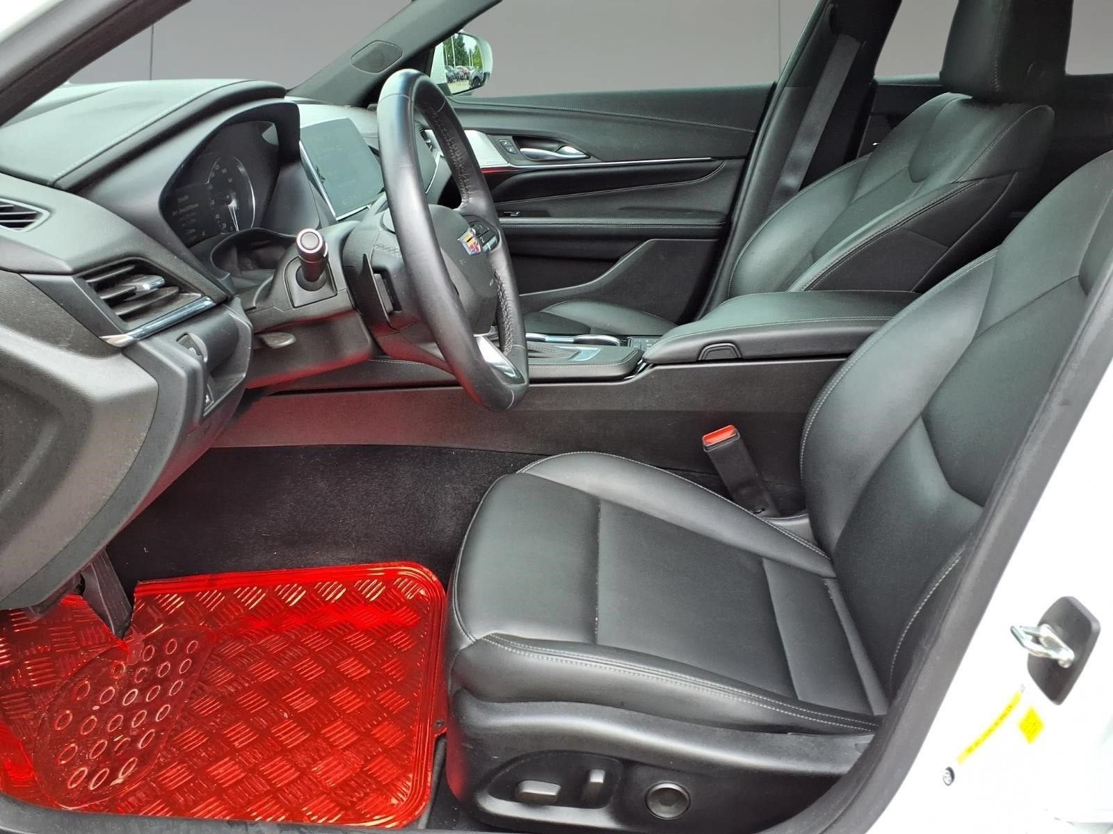 2024 Cadillac CT4 Luxury