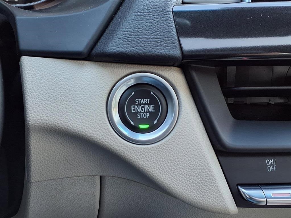 2023 Cadillac CT4 Luxury