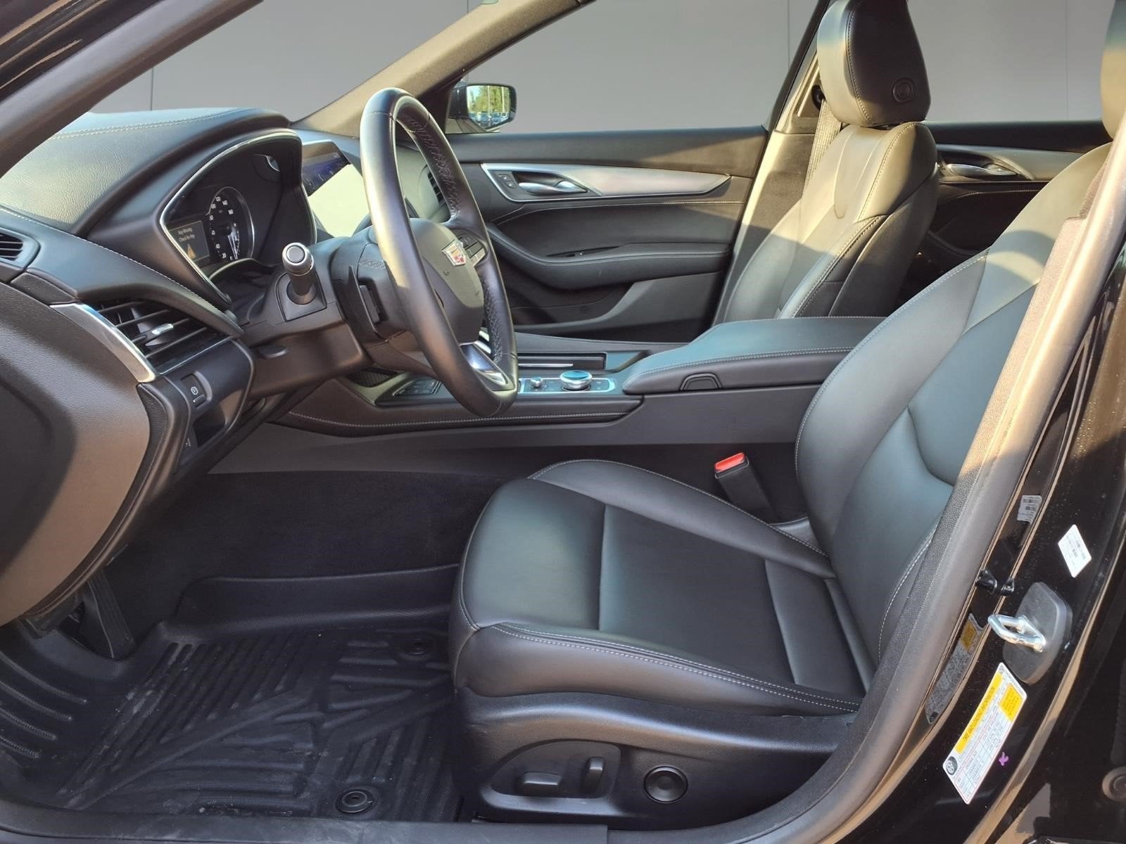 2024 Cadillac CT5 Luxury