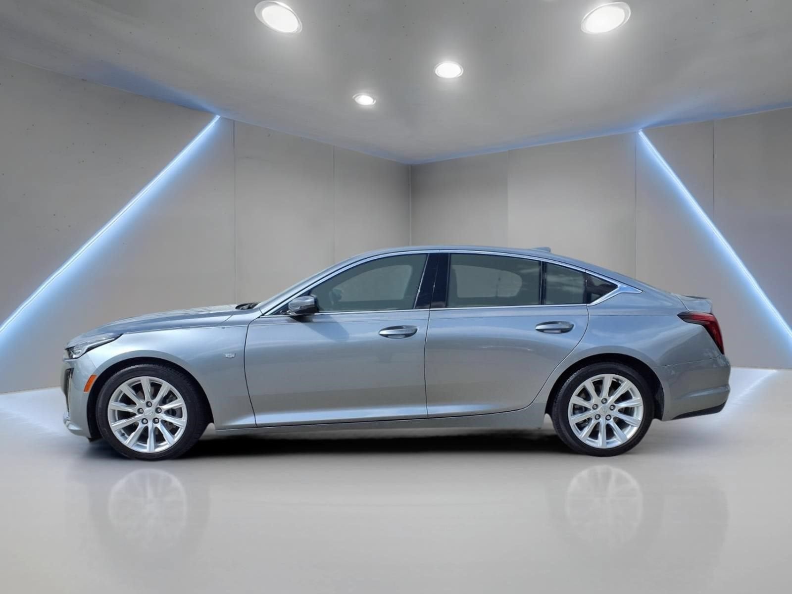 2024 Cadillac CT5 Luxury