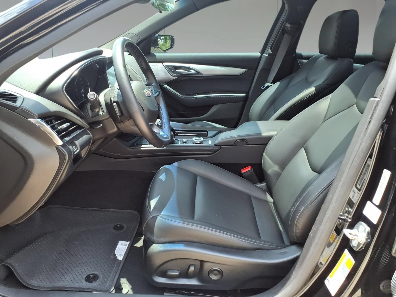 2024 Cadillac CT5 Luxury