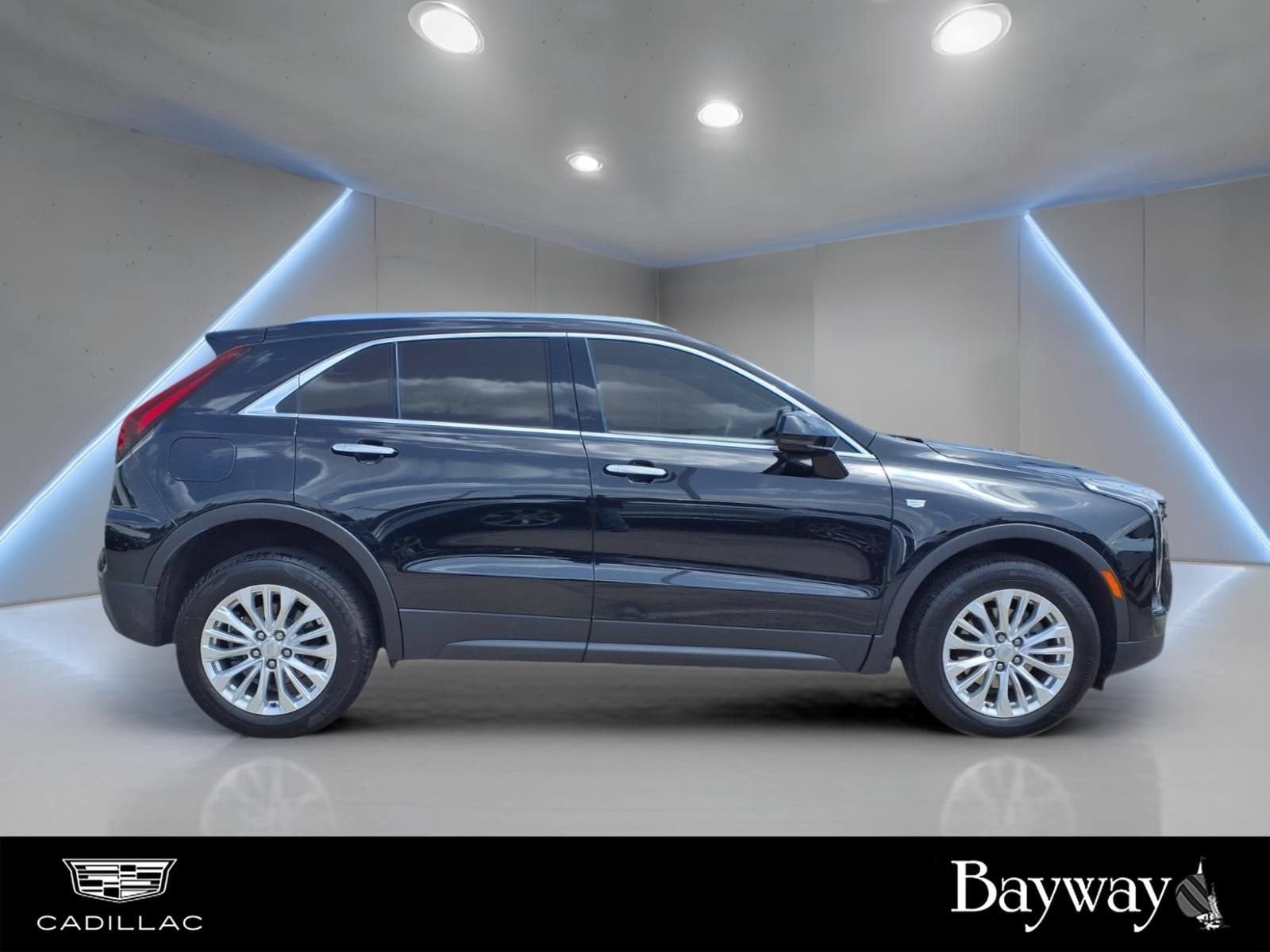 2024 Cadillac XT4 Luxury