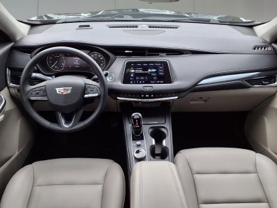 2023 Cadillac XT4 Luxury