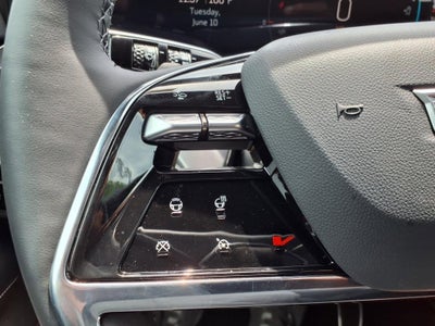 2026 Cadillac VISTIQ Luxury