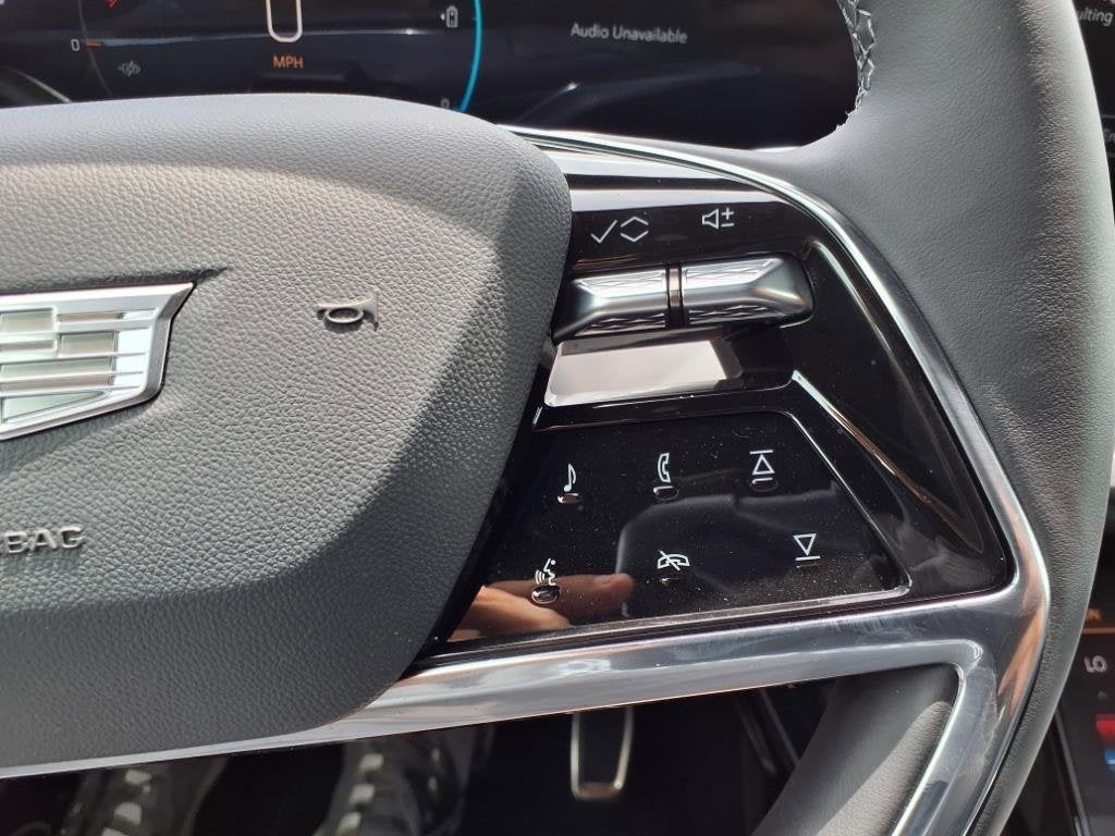 2026 Cadillac VISTIQ Luxury