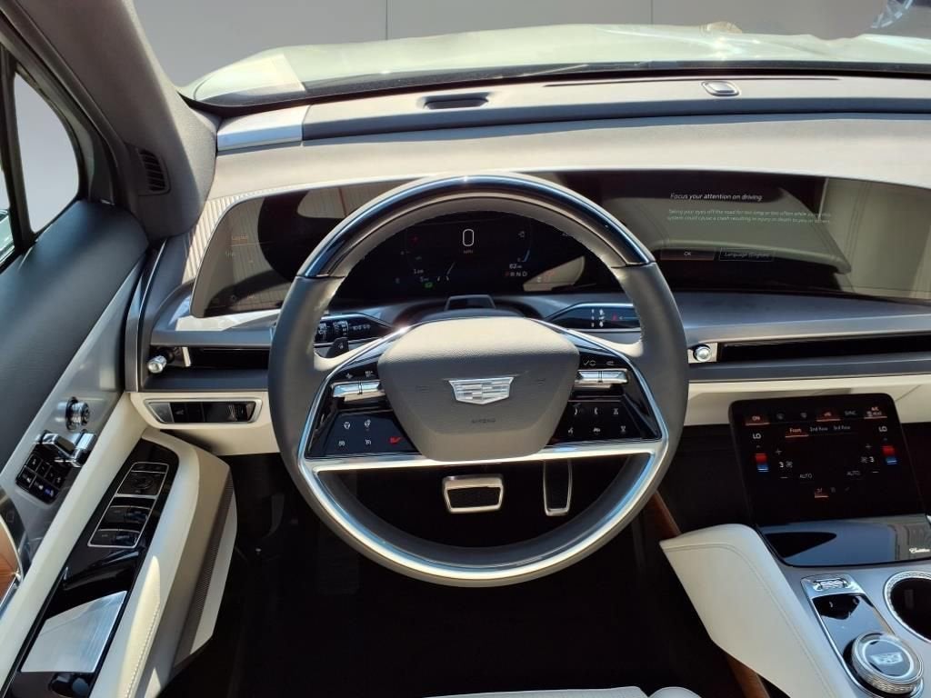 2026 Cadillac VISTIQ Sport