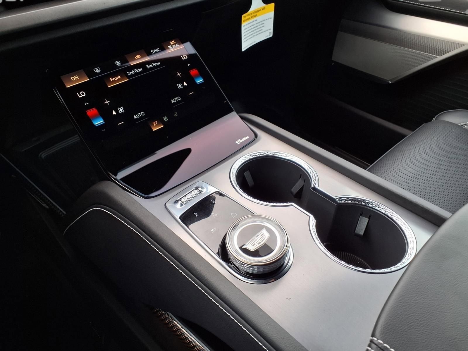 2026 Cadillac VISTIQ Sport