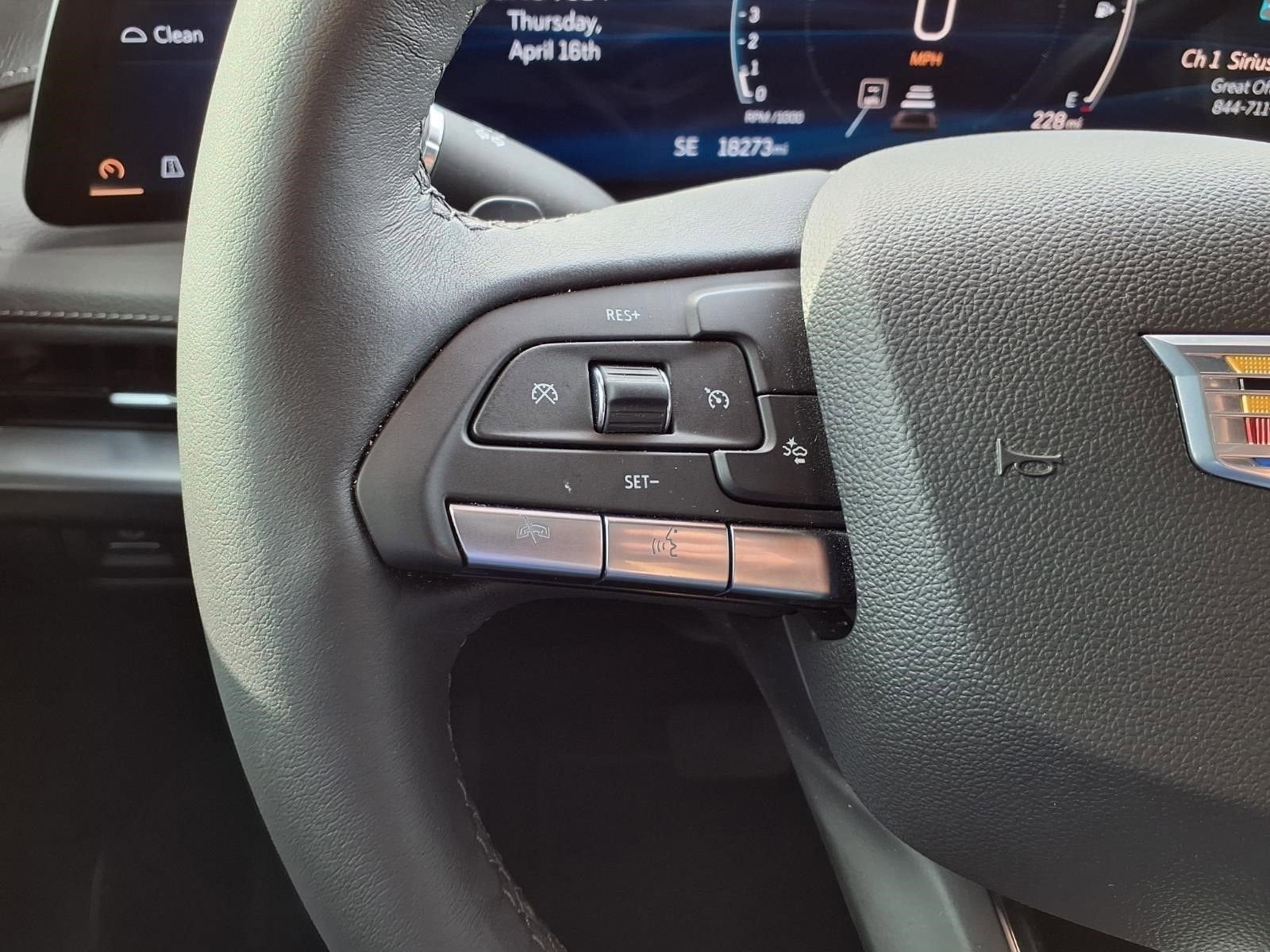 2025 Cadillac XT4 Premium Luxury