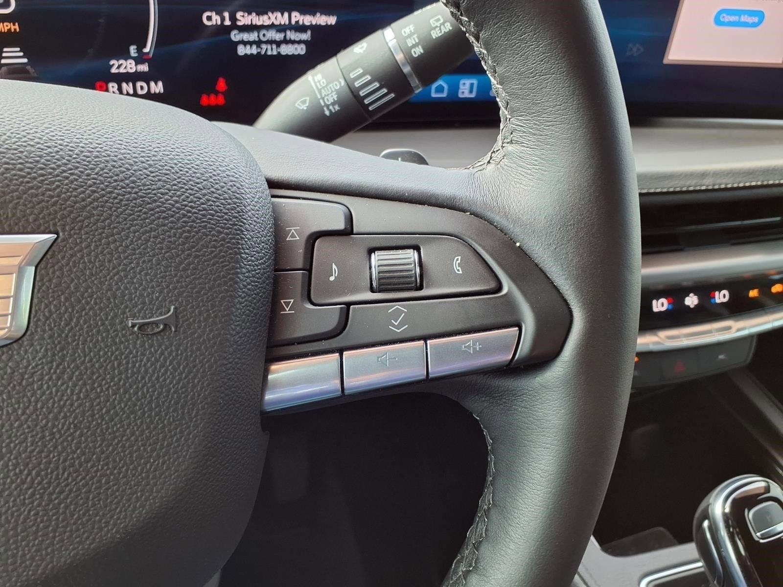 2025 Cadillac XT4 Premium Luxury