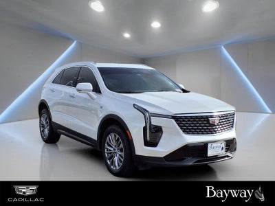 2025 Cadillac XT4 Premium Luxury