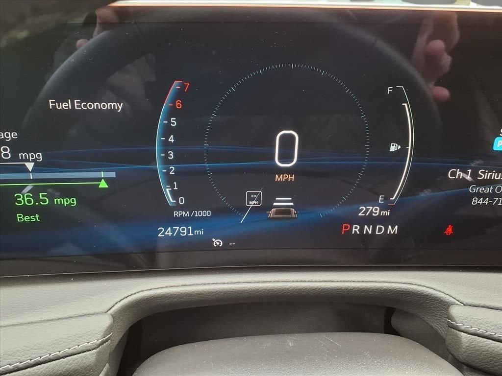 2025 Cadillac XT4 Premium Luxury