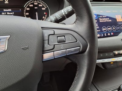 2023 Cadillac XT4 Premium Luxury