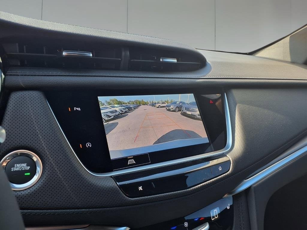 2025 Cadillac XT5 Luxury