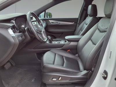 2023 Cadillac XT5 Luxury