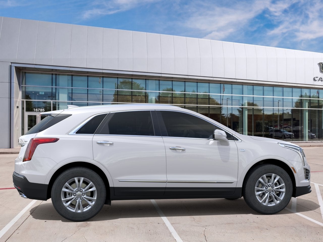 2026 Cadillac XT5 Luxury