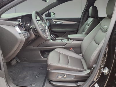 2026 Cadillac XT5 Luxury