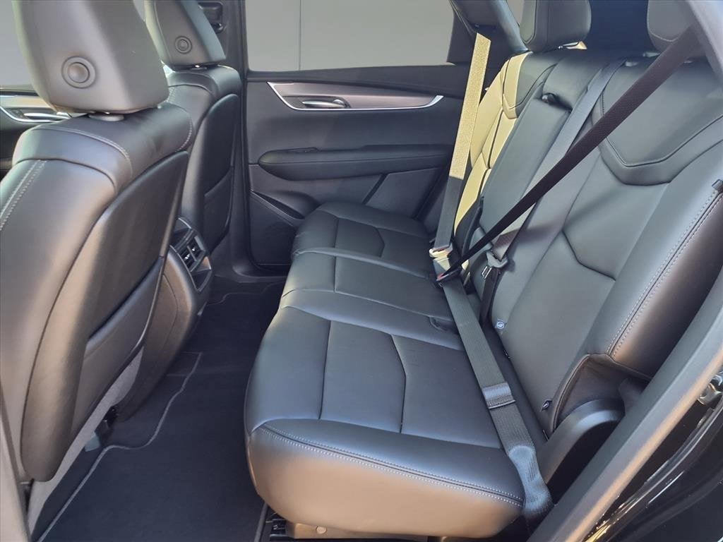 2025 Cadillac XT5 Luxury