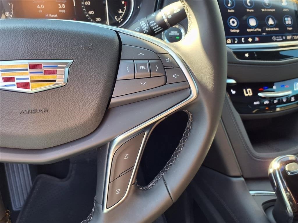 2025 Cadillac XT5 Luxury