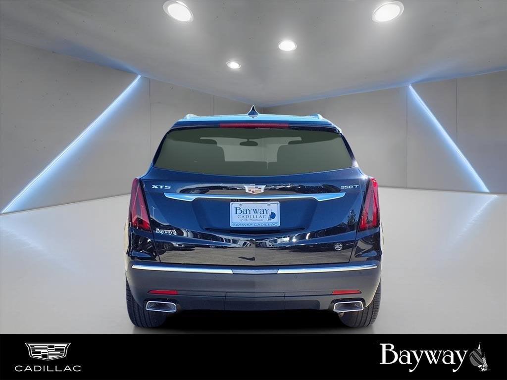 2025 Cadillac XT5 Luxury