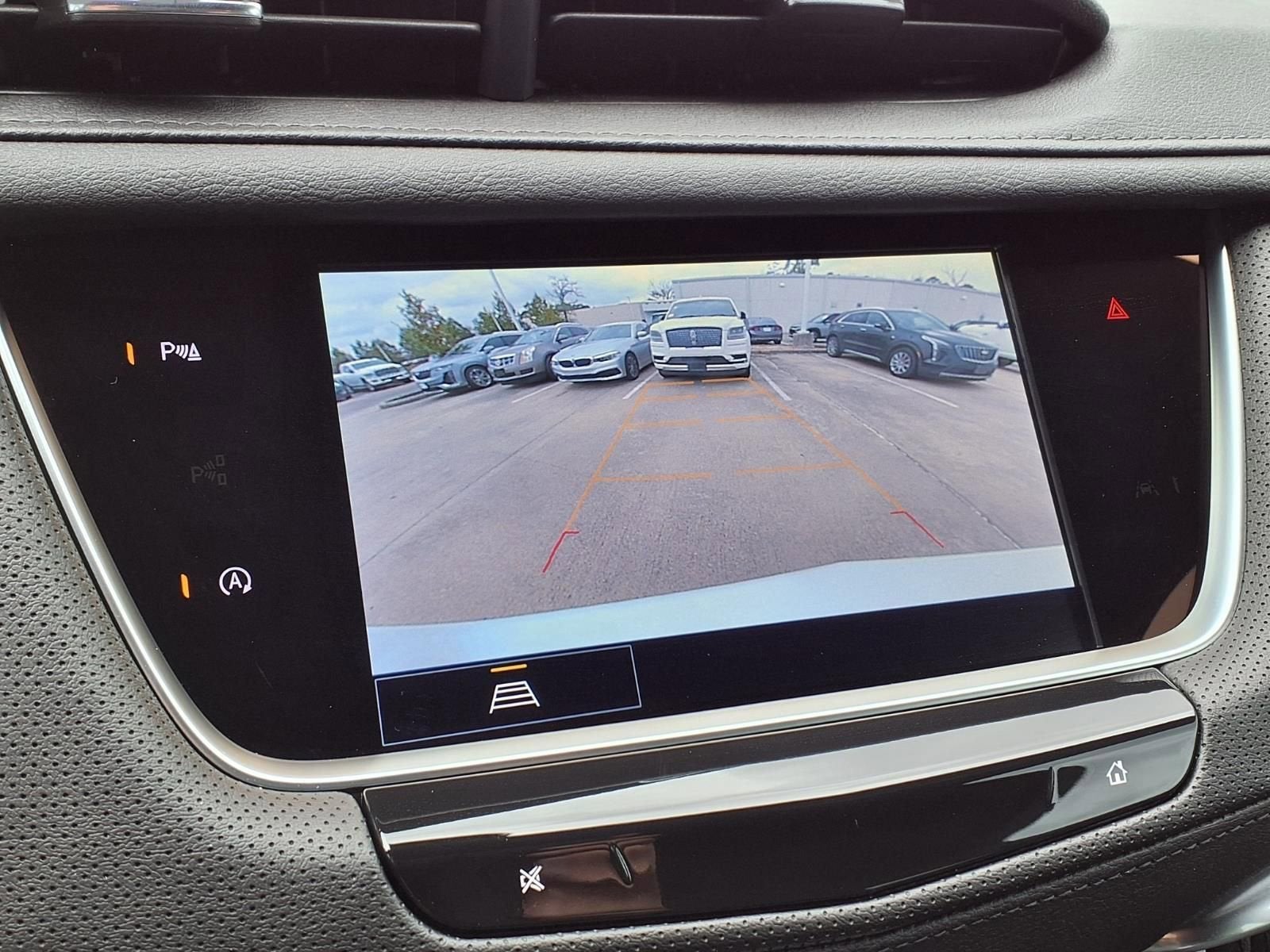 2026 Cadillac XT5 Luxury