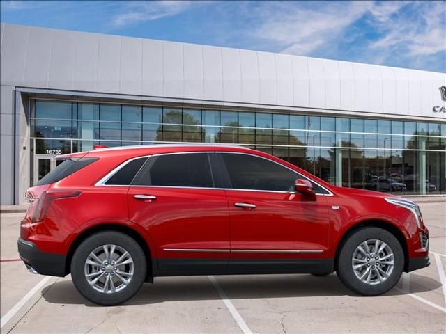 2026 Cadillac XT5 Luxury
