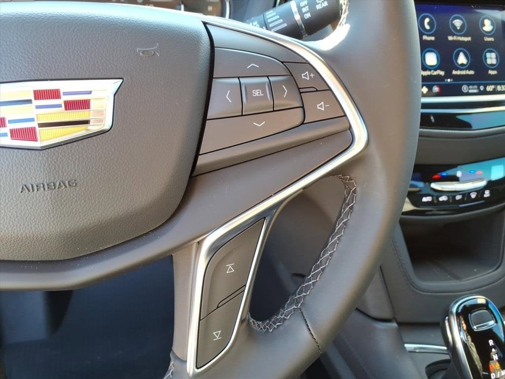 2026 Cadillac XT5 Luxury