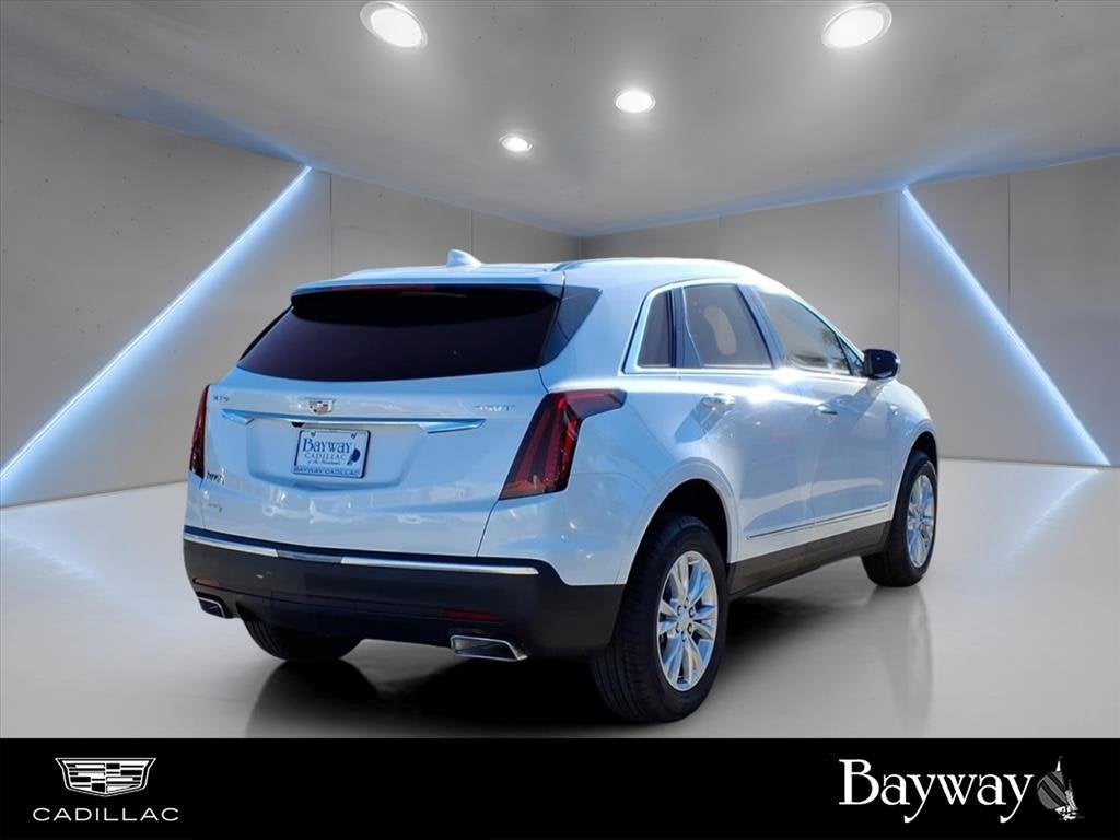 2026 Cadillac XT5 Luxury