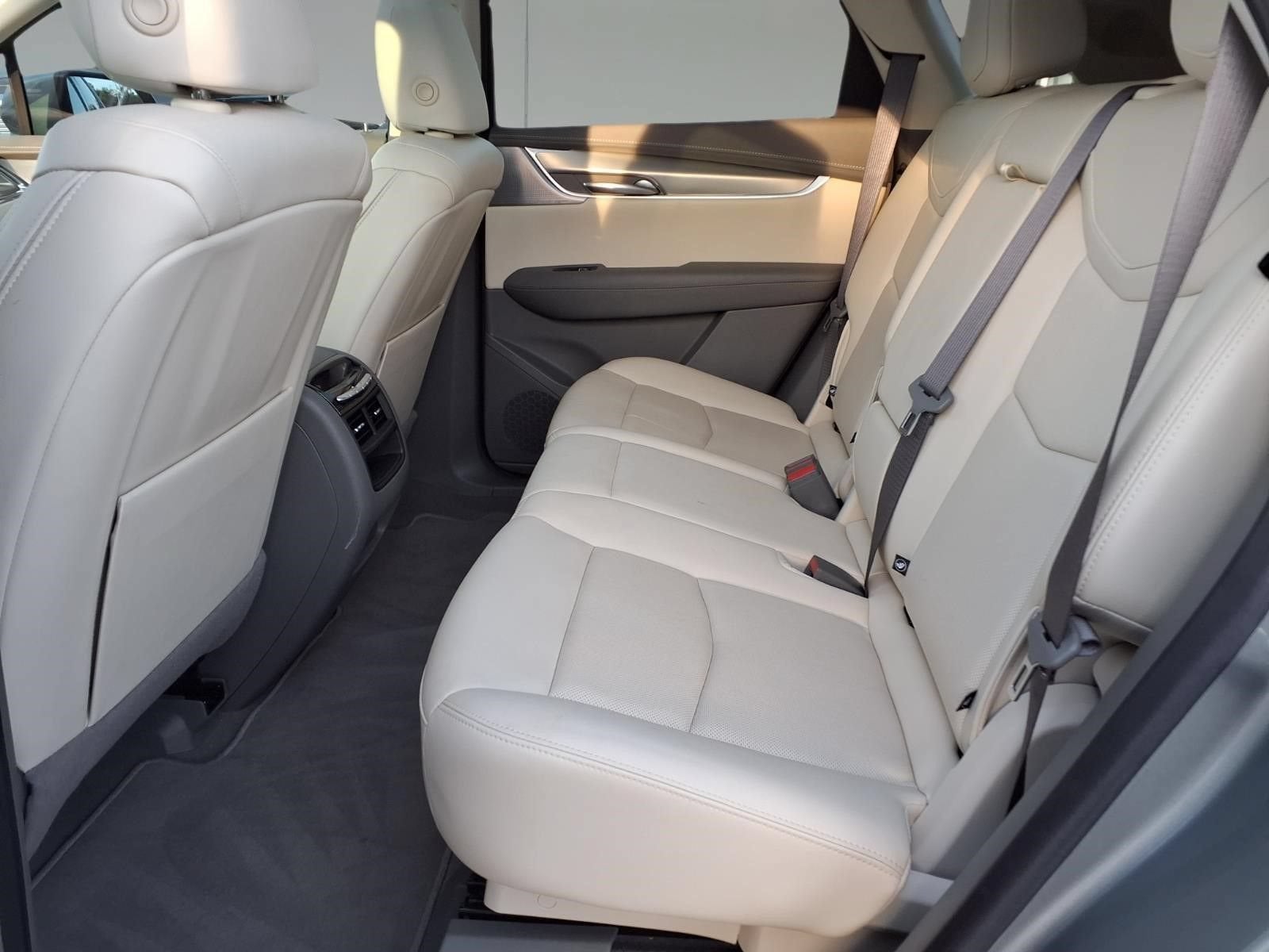 2023 Cadillac XT5 FWD Premium Luxury