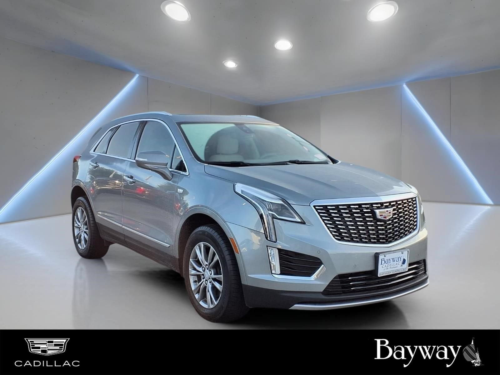 2023 Cadillac XT5 FWD Premium Luxury