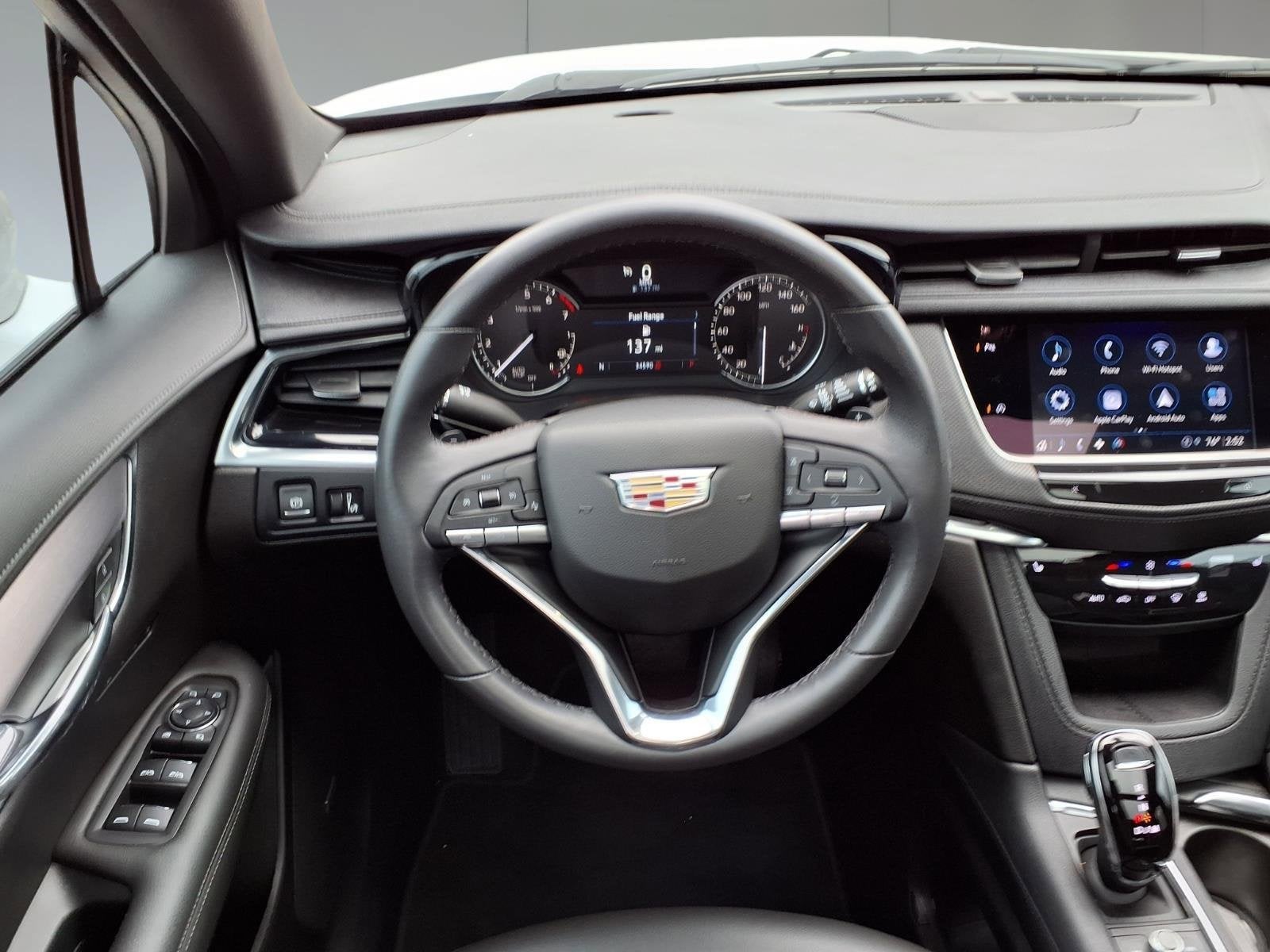 2023 Cadillac XT6 Luxury