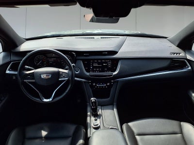 2024 Cadillac XT6 Luxury