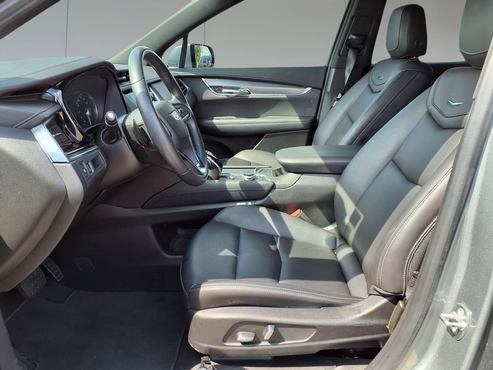 2024 Cadillac XT6 Luxury