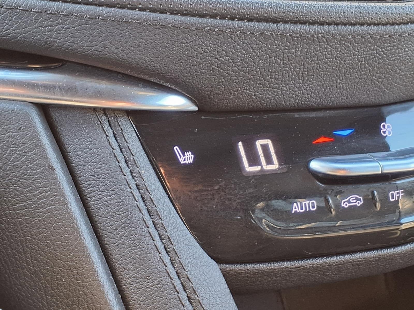 2022 Cadillac XT6 Luxury