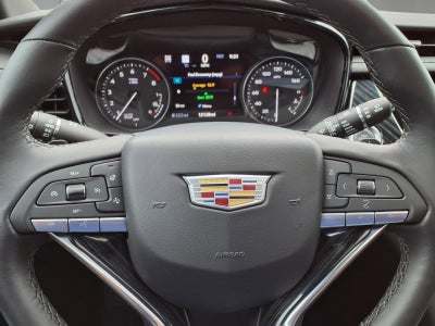 2025 Cadillac XT6 Premium Luxury