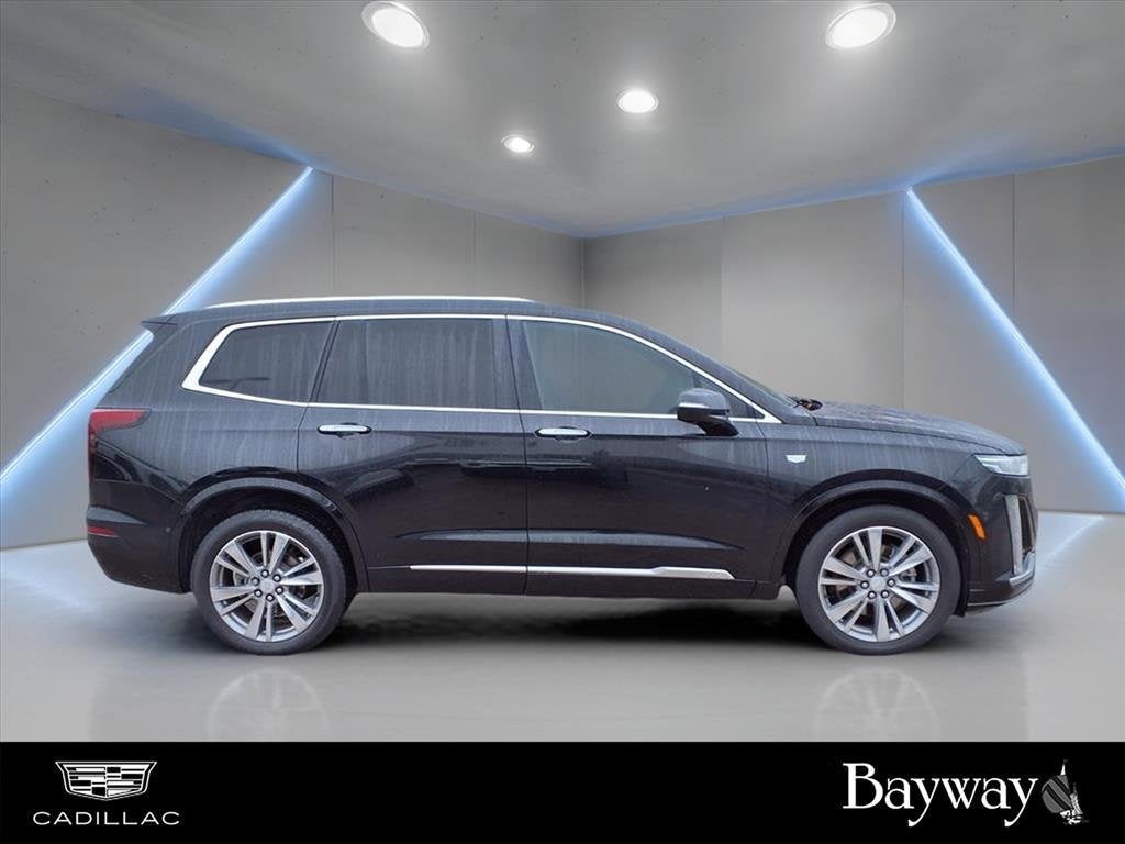 2022 Cadillac XT6 Premium Luxury