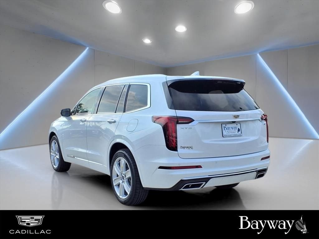 2025 Cadillac XT6 Premium Luxury