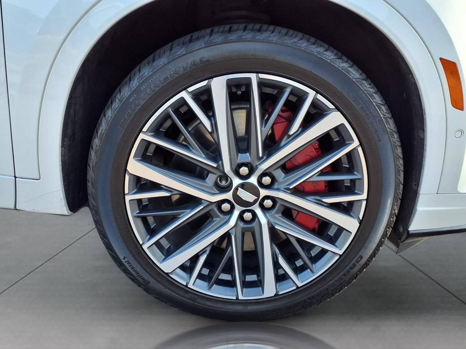 2024 Cadillac XT6 Sport