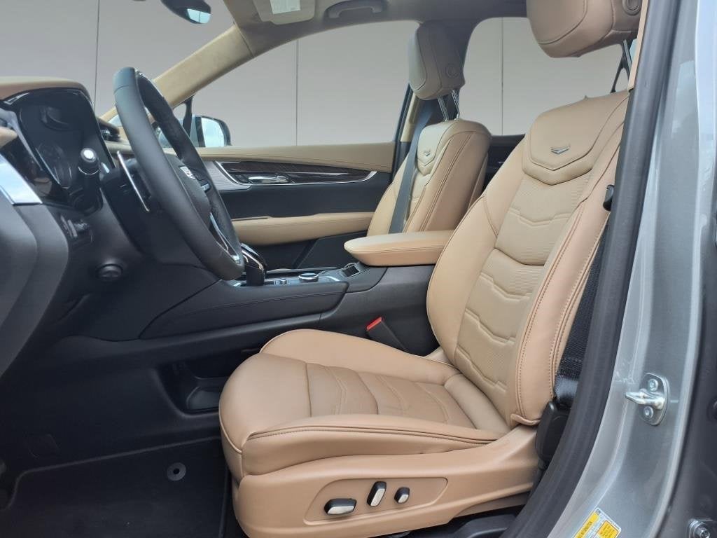 2025 Cadillac XT6 Sport