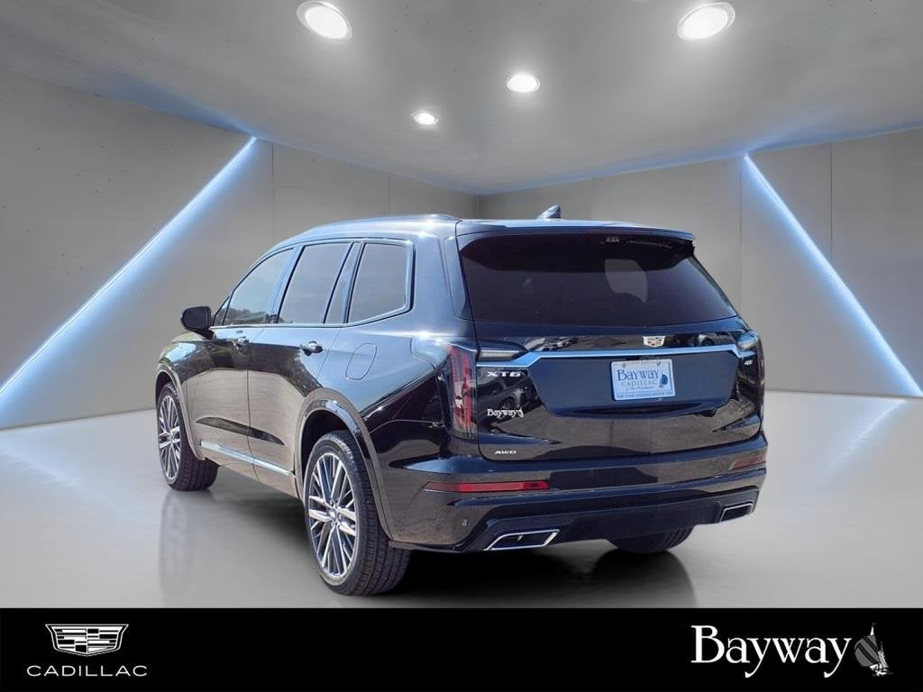 2025 Cadillac XT6 Sport