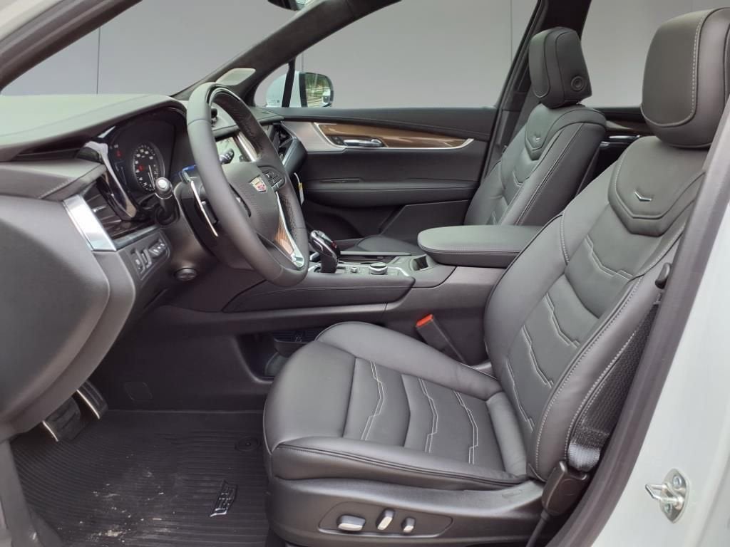 2025 Cadillac XT6 Sport