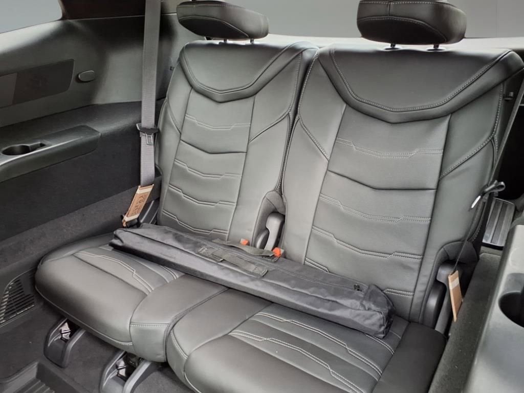 2025 Cadillac XT6 Sport