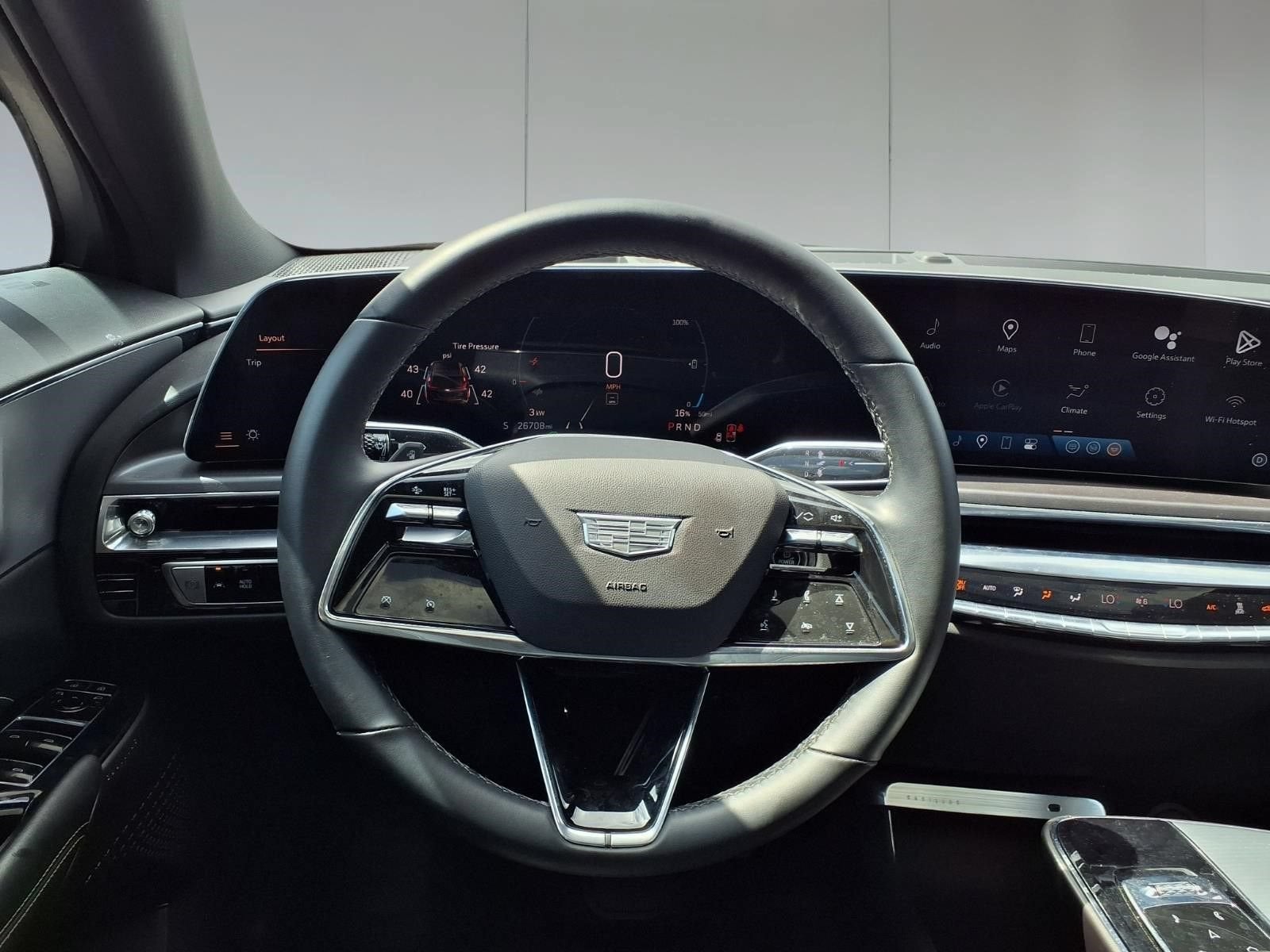 2024 Cadillac LYRIQ Tech