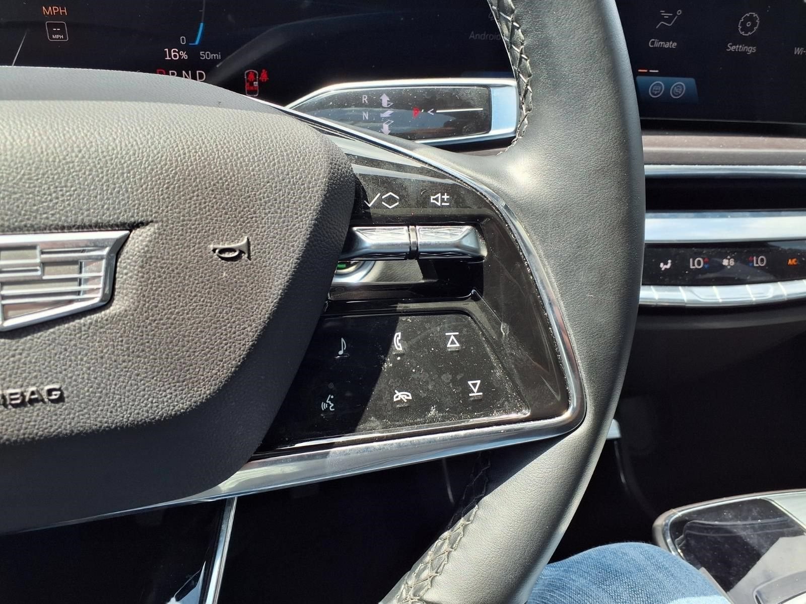 2024 Cadillac LYRIQ Tech