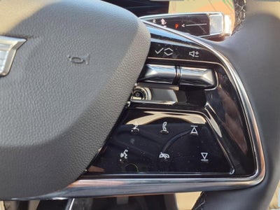 2025 Cadillac LYRIQ Luxury 1