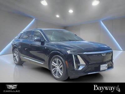 2024 Cadillac LYRIQ Luxury 1