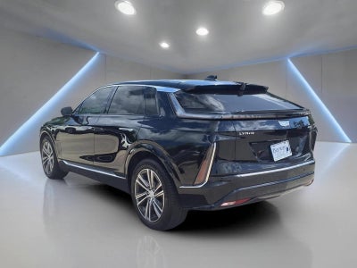 2024 Cadillac LYRIQ Luxury 1