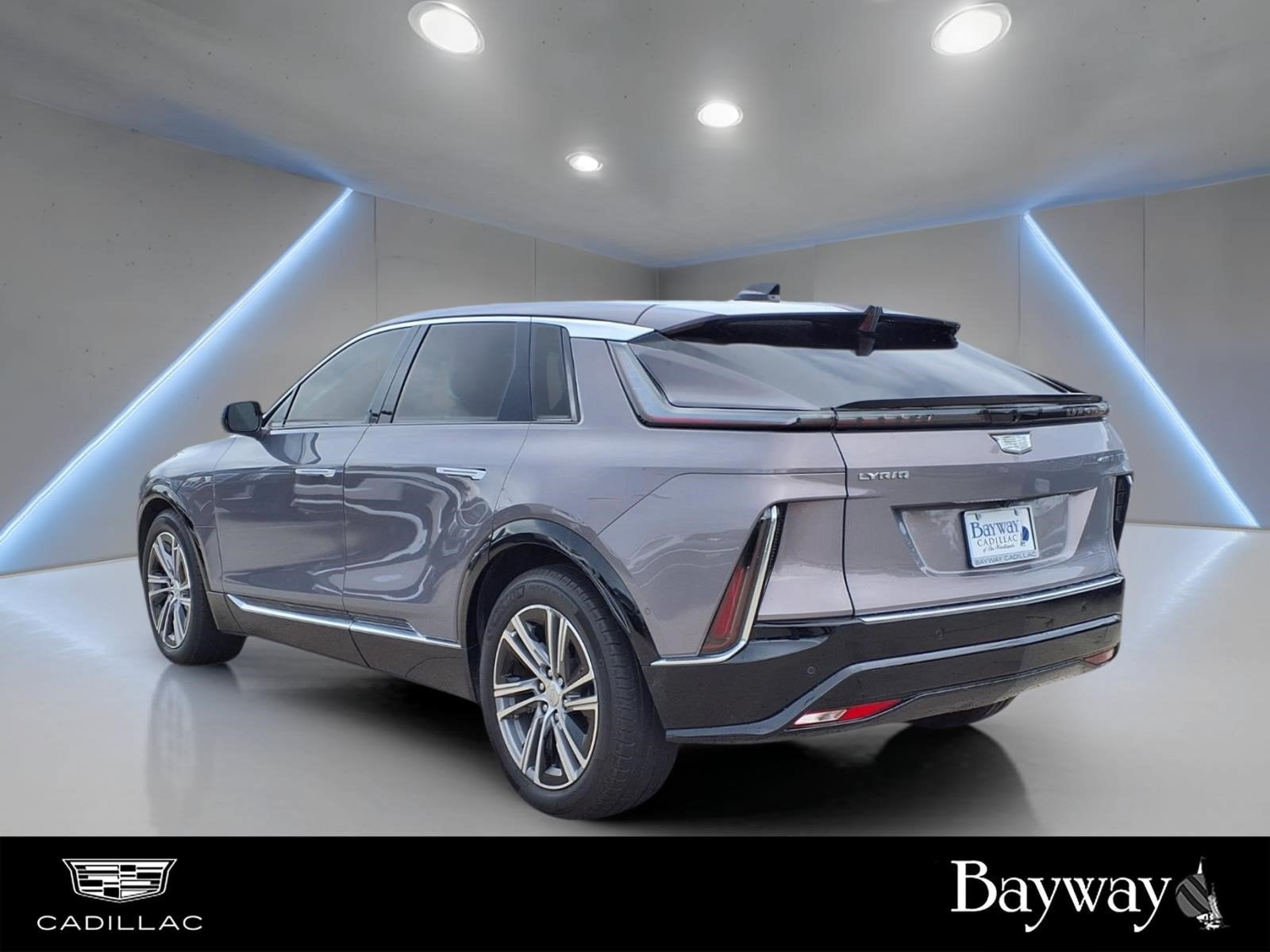 2024 Cadillac LYRIQ Luxury 3